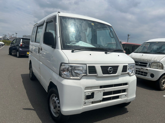 中古車 日産 NV100クリッパー DX 車検二年整備付 の中古車詳細