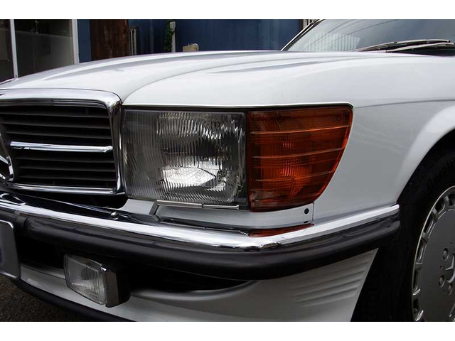 中古車 メルセデス・ベンツ SLクラス 500SL R107 の中古車詳細 (35,000km, ホワイト, 神奈川県, 990万円) |  中古車情報・中古車検索なら【車選びドットコム（車選び.com）】