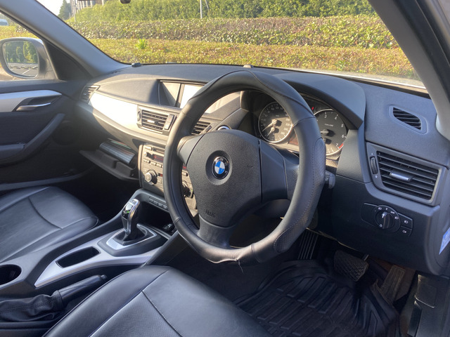 中古車 BMW X1 xドライブ 20i 4WD 社外ナビ ワンセグ スマートキー ETC