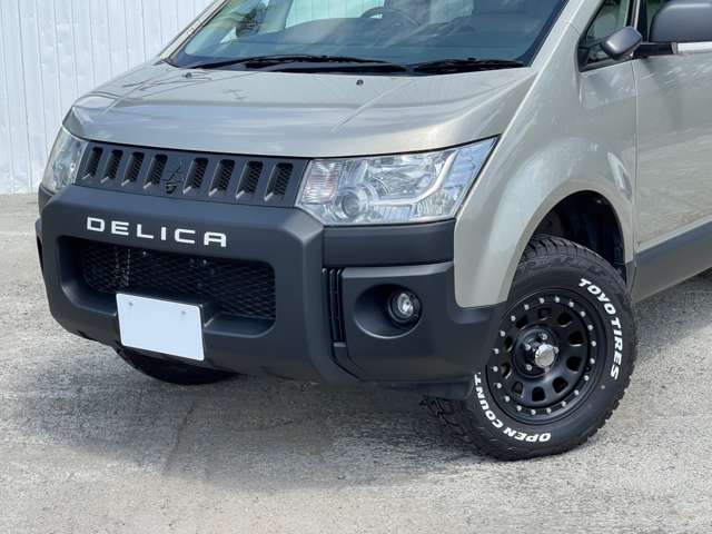 中古車 三菱 デリカD:5 2.4 G ナビパッケージ 4WD リフトアップ ナビ B