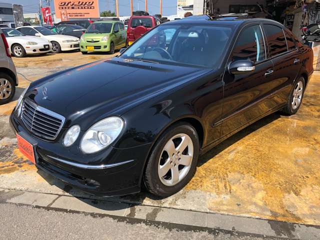 メルセデス・ベンツ Eクラス E350 アバンギャルドS 純正ナビ