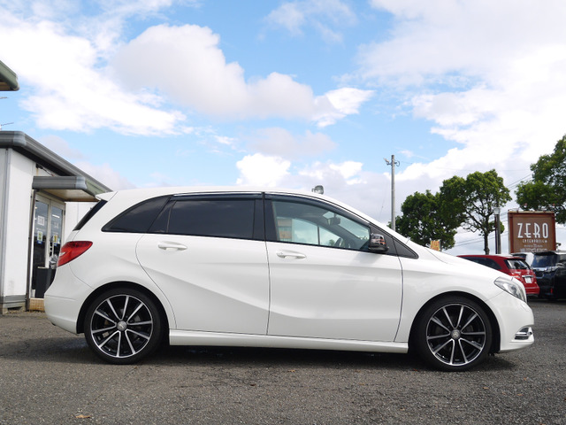 中古車 メルセデス・ベンツ Bクラス の中古車詳細 (67,700km, ホワイト 