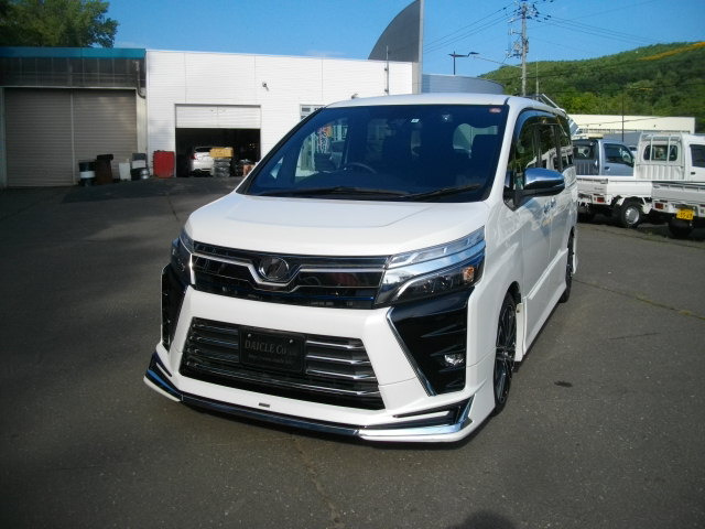 中古車 トヨタ ヴォクシー 2.0 ZS 煌 4WD の中古車詳細 (53,000km