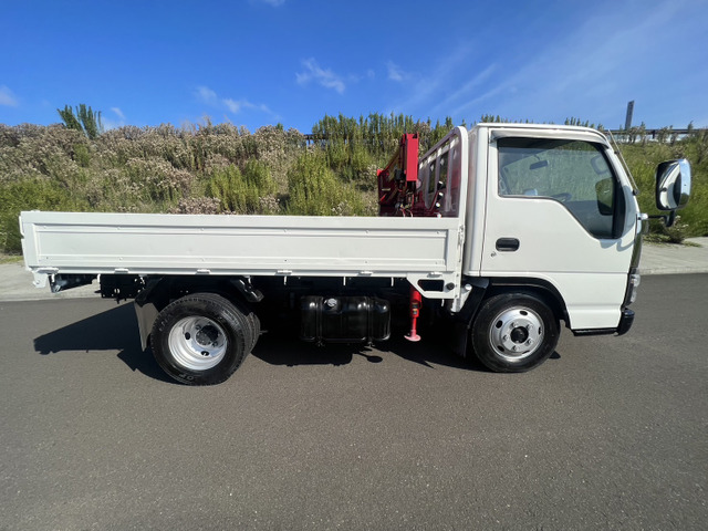 中古車 日産 アトラス 簡易クレーン 3段 3万キロ MT の中古車詳細