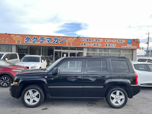 中古車 クライスラージープ パトリオット スポーツ 4WD ETC 純正アルミ