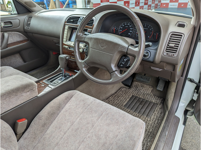 日産 セドリック 3.0 ブロアム VIP アクティブダンパーサスペンション