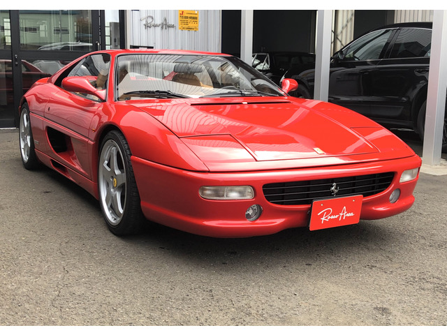 中古車 フェラーリ F355 ベルリネッタ 6M/T 正規D車 クラシケ認定 の