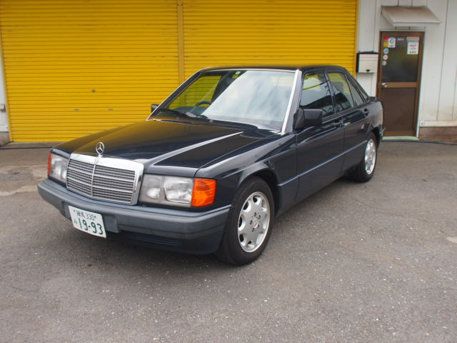 中古車 メルセデス・ベンツ 190クラス 190E 2.6 現状販売 の中古車詳細 (96,700km, ミッドナイトブルー, 東京都, 98万円)  | 中古車情報・中古車検索なら【車選びドットコム（車選び.com）】