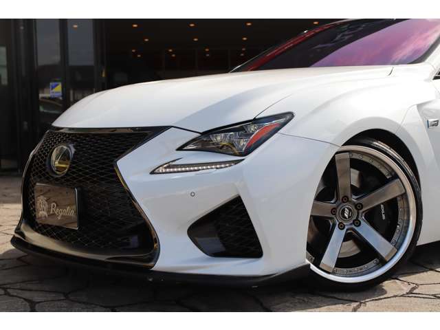 中古車 レクサス RC F 5.0 車高調 可変マフラー 20インチAW の中古車