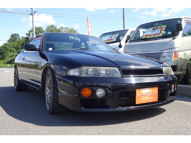 中古車 日産 スカイラインクーペ 2.5 GTS25t タイプM ENGINE-RB25