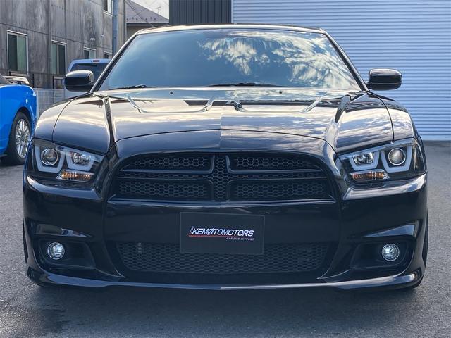 中古車 ダッジ チャージャー SE SRT8仕様 ローダウン 黒革シート の