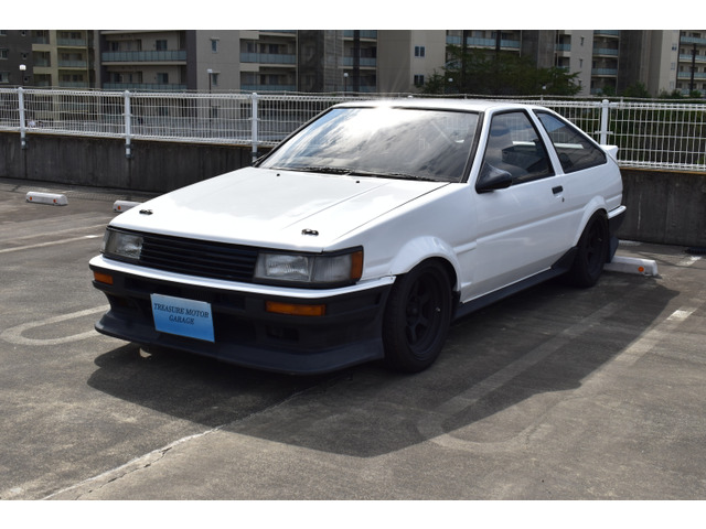 中古車 トヨタ カローラレビン 1.6 GTアペックス 3ドア 92後期