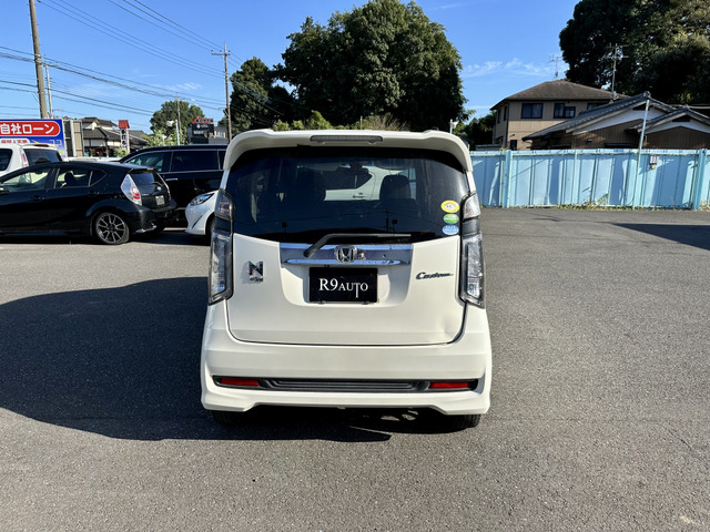 誰でも車がローンで買えます。R9AUTOの自社ローンは他社でローンが通らなかった方でもOK!自社審査で即日回答!金利0%!分割手数料なし!保証人不要!最長84回まで分割OK!