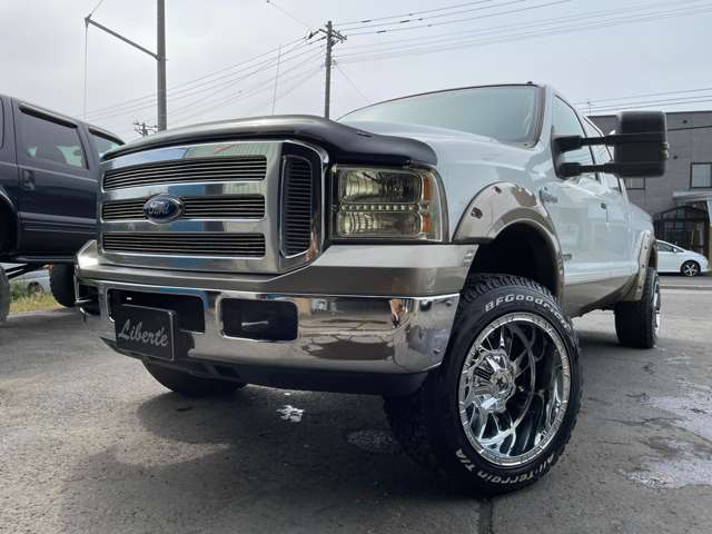 中古車 フォード F-250 6.0ディーゼルターボ 4WD SPデューティー