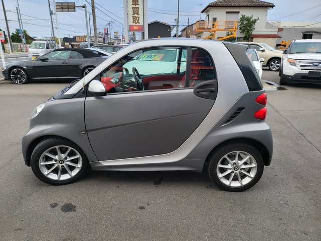 中古車 スマート スマートフォーツークーペ mhd パッション ガラス