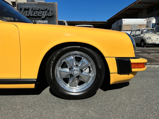 ポルシェ 911 ディーラー車 の中古車詳細 (87,360km, イエロー, 静岡県