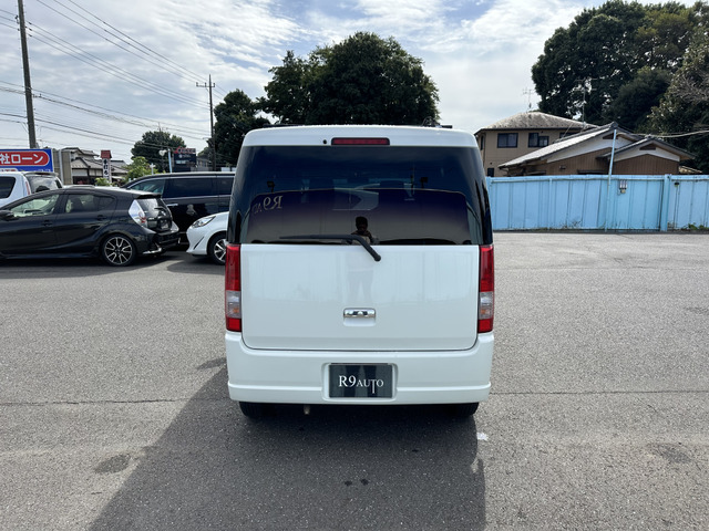 誰でも車がローンで買えます。R9AUTOの自社ローンは他社でローンが通らなかった方でもOK!自社審査で即日回答!金利0%!分割手数料なし!保証人不要!最長84回まで分割OK!