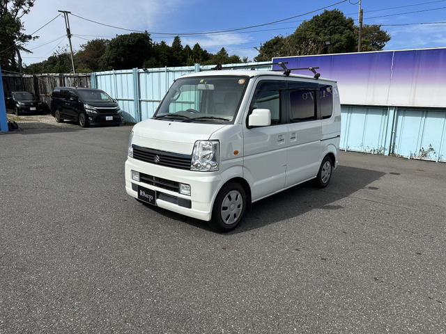 誰でも車がローンで買えます。R9AUTOの自社ローンは他社でローンが通らなかった方でもOK!自社審査で即日回答!金利0%!分割手数料なし!保証人不要!最長84回まで分割OK!