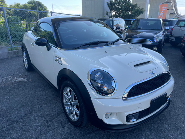 中古車 BMW MINI ミニクーペ クーパー S 車検整備付き 正規ディーラー車 修復歴無 の中古車詳細 (99,942km, ホワイトツートン,  大阪府, 88万円) | 中古車情報・中古車検索なら【車選びドットコム（車選び.com）】