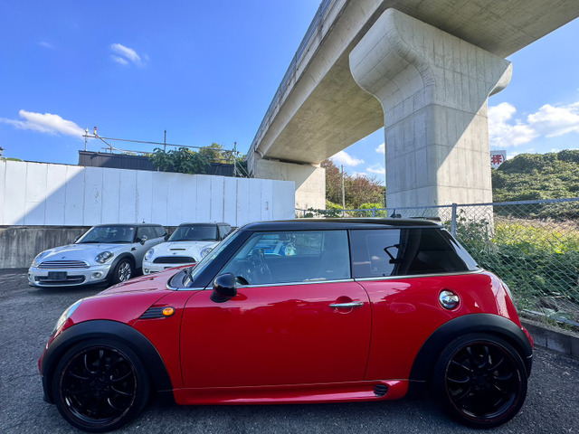 中古車 BMW MINI ミニ クーパー 車検整備付き 正規ディーラー車 修復歴  