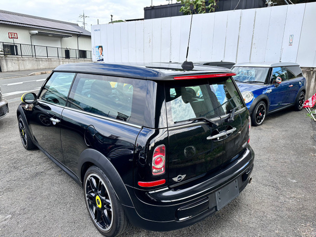 中古車 BMW MINI ミニクラブマン クーパー 後期型 車検整備付き 正規ディーラー車 の中古車詳細 (95,050km, クロ, 大阪府,  68万円) | 中古車情報・中古車検索なら【車選びドットコム（車選び.com）】