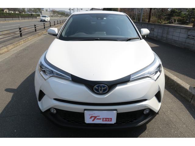 中古車 トヨタ C-HR ハイブリッド 1.8 G 車検令和6年6月 修復歴無し