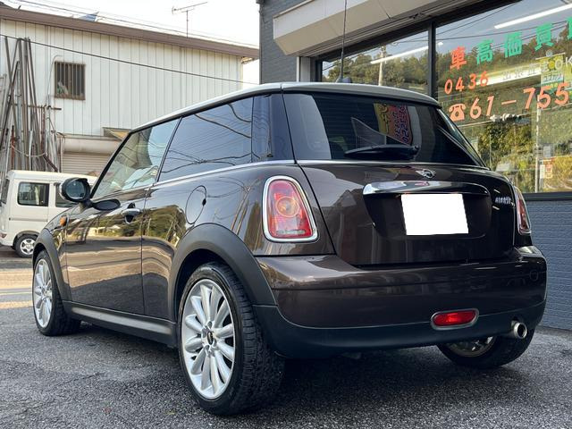 中古車 BMW MINI ミニ 50 メイフェア クーパー 革シート 純正17インチ