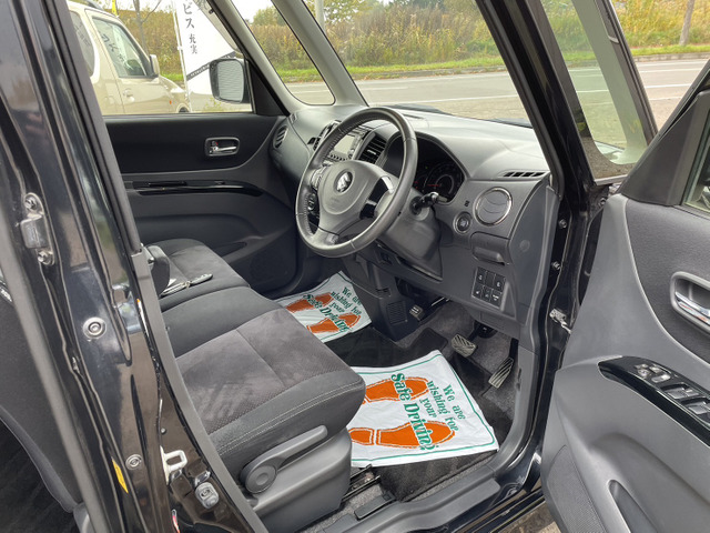 スズキ パレット SW リミテッドII 4WD 寒冷地仕様・両側パワースライド