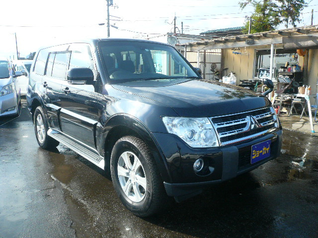 中古車 三菱 パジェロ 3.2 ロング エクシード ディーゼル 4WD 1