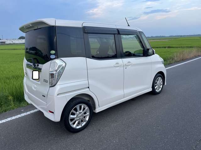 中古車 日産 デイズルークス ハイウェイスター X ワンオーナーナビTV