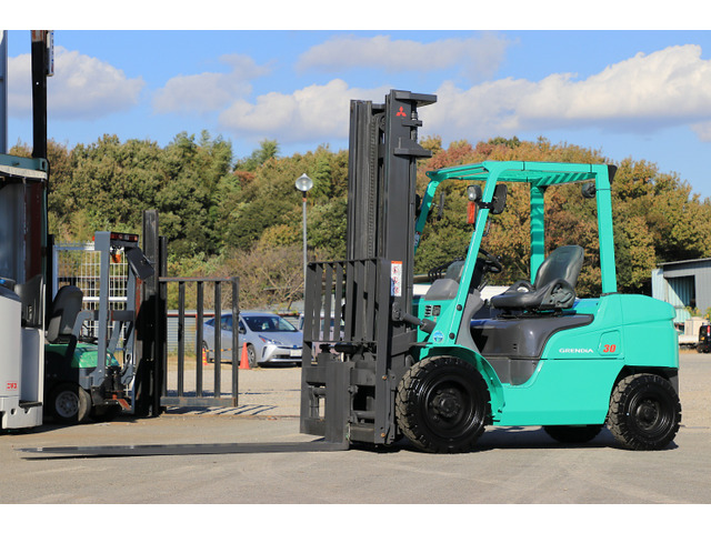 中古車 その他 三菱ロジスネクスト エンジンフォークリフト