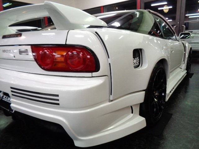 中古車 日産 180SX 2.0 タイプS 後期型フルエアロ前後ワイドボディ の