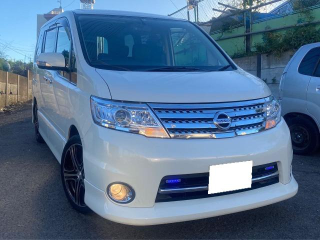 中古車 日産 セレナ 2.0 ハイウェイスター HDDナビ付 ナビ 後席