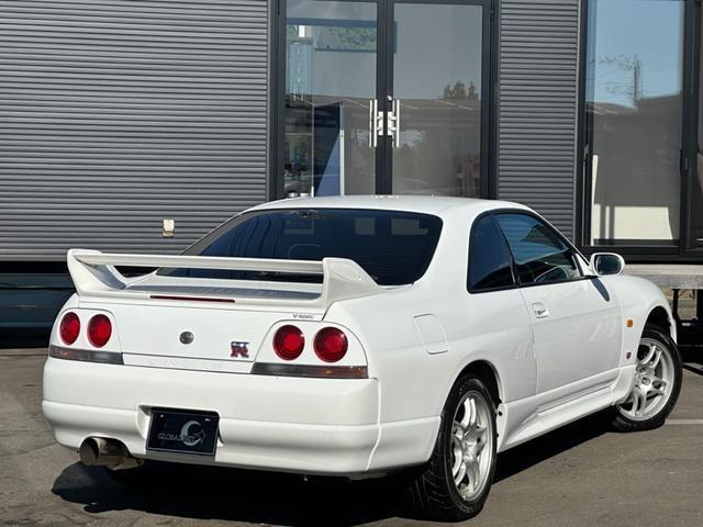 最大93％オフ！ 日産 スカイライン R33 GT-R (純正リアウイング付) 対応用ボディカバー 5層＆裏起毛 車カバー 送料無料 カバーランド  プレミアムプレステージ - tokyo-bunka.com