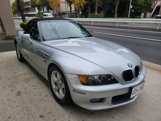 BMW Z3 電動ではありません。 BMW Z3 電動ではありません。