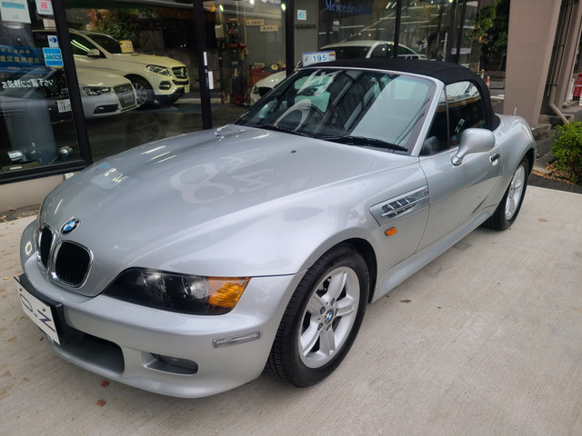 UTモデルBMW Z3ロードスター UTmodels/BMW Z3 RoadSterロードスター 1/18 絶版｜Yahoo!フリマ