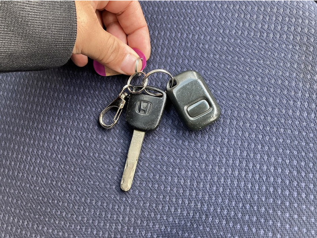 送料別!早い者勝ち!とりあえずの足車検あります機関良好ライフ　スマートキー ホンダ ライフ C コンフォートスペシャル キーレス/レベライザー/AC