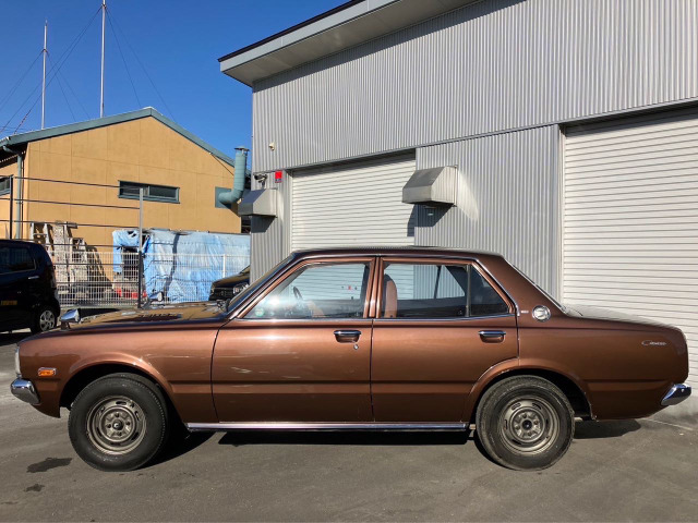 中古車 トヨタ コロナ 1.6 GX の中古車詳細 (49,800km, ブラウン