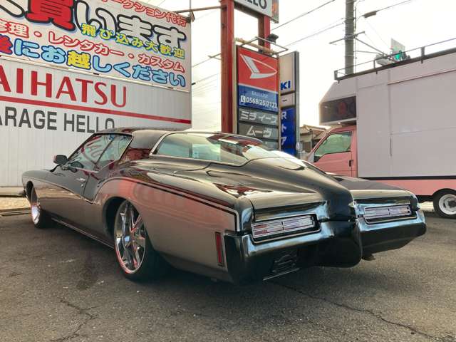 ビュイック リビエラ 全塗装済 の中古車詳細 (走行距離不明, 銀黒