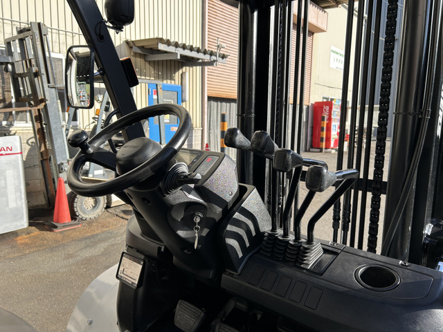 その他 ユニキャリア エンジンタイプ フォークリフト 4.5トン