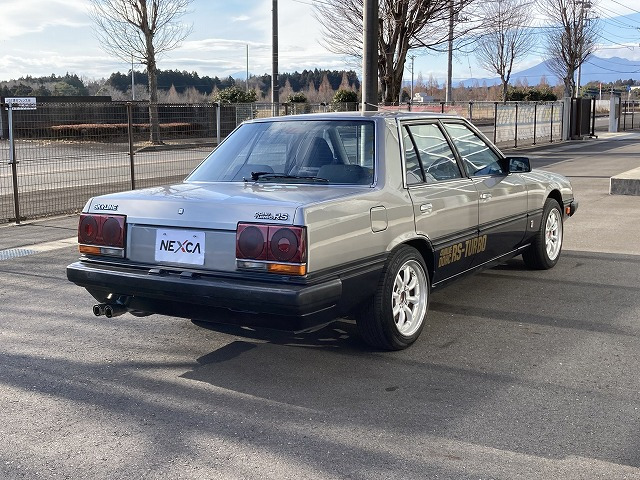 中古車 日産 スカイライン 2.0 RS ターボ の中古車詳細 (104,000