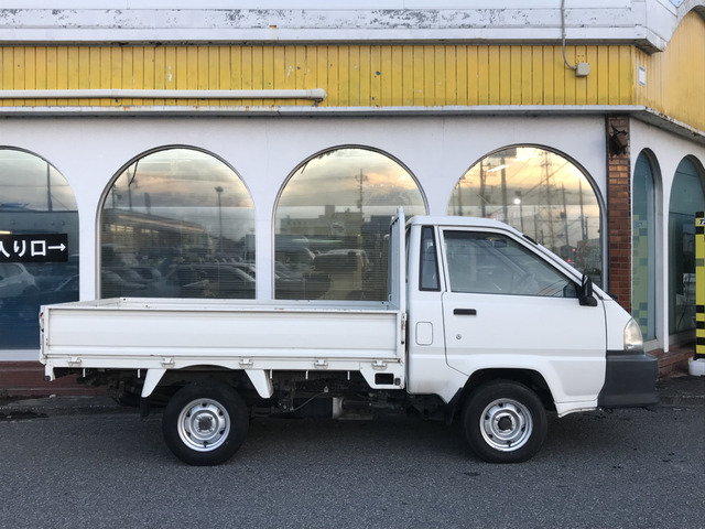 中古車 トヨタ タウンエーストラック 1.8 DX シングルジャストロー スチールデッキ 4WD の中古車詳細 (23,430km, ホワイト,  群馬県, 98万円) | 中古車情報・中古車検索なら【車選びドットコム（車選び.com）】