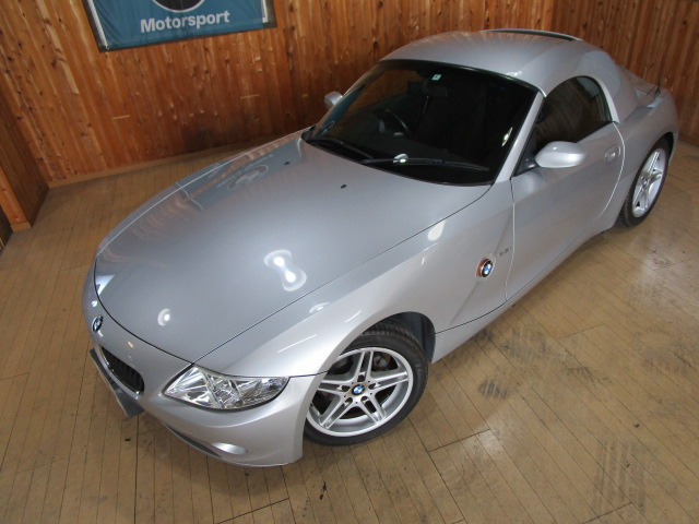 BMW Z4/E85 ハードトップ＆専用スタンド 実車出品中 純正パーツ