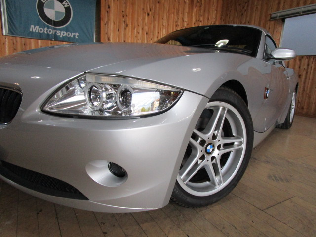 BMW Z4 ロードスター 2.5i ハードトップ 社外イカリングヘッド の中古