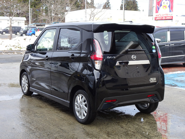 日産 デイズ ハイウェイスターX 全周囲カメラ バックカメラ CD の中古