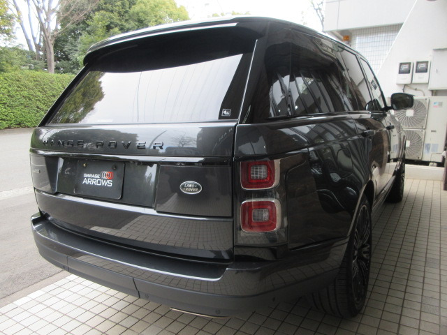 ランドローバー レンジローバー オートバイオグラフィ PHEV P400