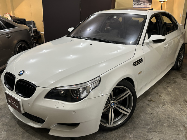 BMW M5 