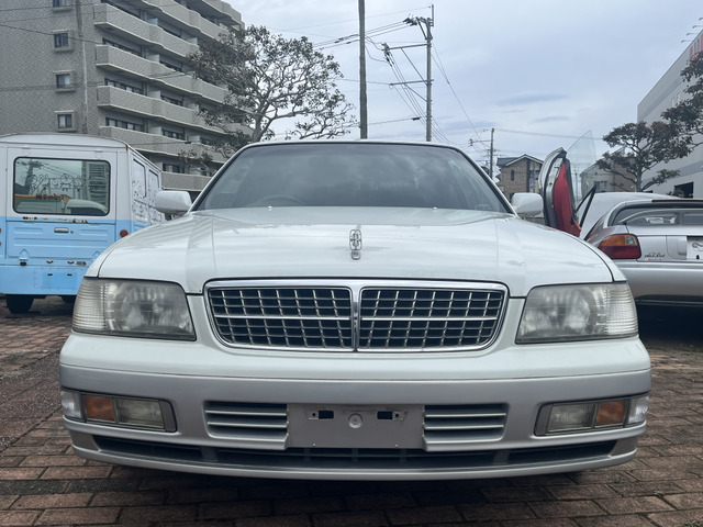 中古車 日産 セドリック 2.8 ブロアム ディーゼル カーナビ