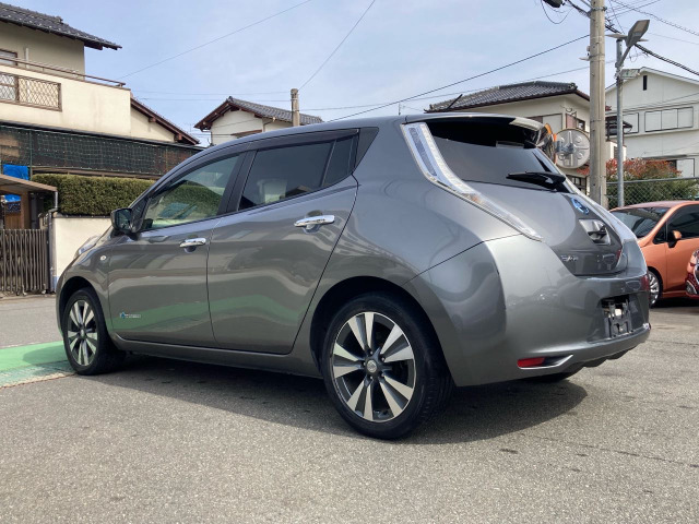 中古車 日産 リーフ 30kWh G アラウンドビューモニター BOSE の中古車詳細 (77,500km, グレー, 福岡県, 48万円) | 中古車 情報・中古車検索なら【車選びドットコム（車選び.com）】