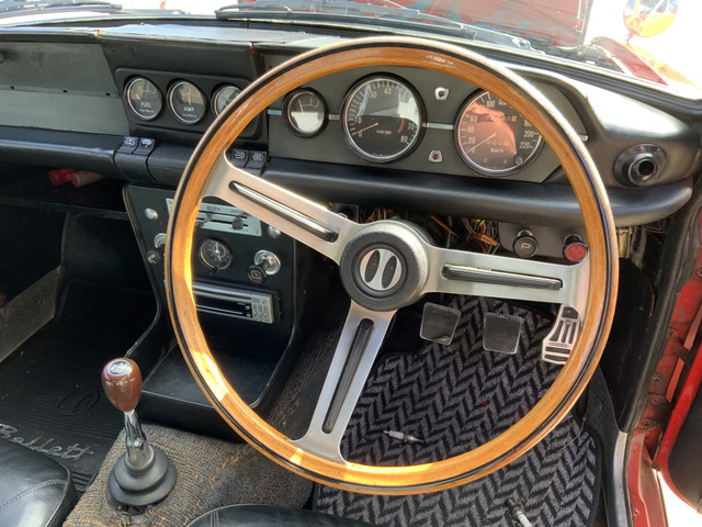 いすゞ　ベレットハンドル いすゞ ベレット 1800GT キャンバストップ仕様 の中古車詳細 (79,800km